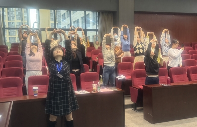 温暖相伴  共绽芳华 —成都市第二人民医院开展女职工关爱活动